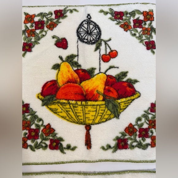Set of 2 Vintage Fashion Manor Cotton Fruit Basket Wash Clothes-Like New - Picture 3 of 6